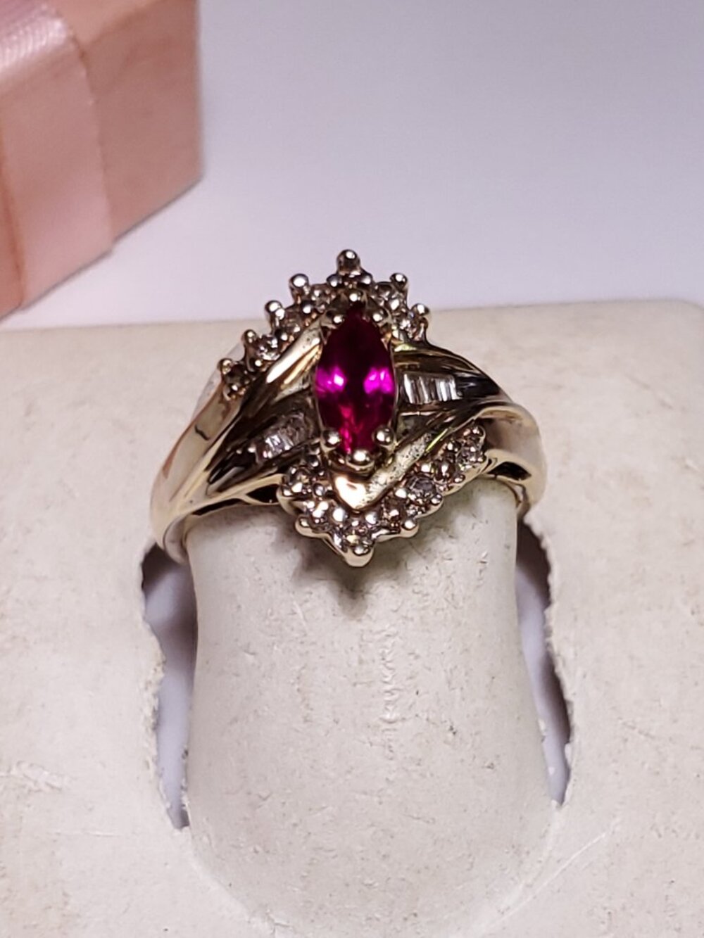 Estate .65ctw Marquise Cut Lab Created Ruby & Dia offset 10Kt Y/Gold Ring #24555